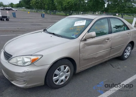 2002 Toyota Camry Le from USA, damaged, VIN 4T1BE30K42U106391